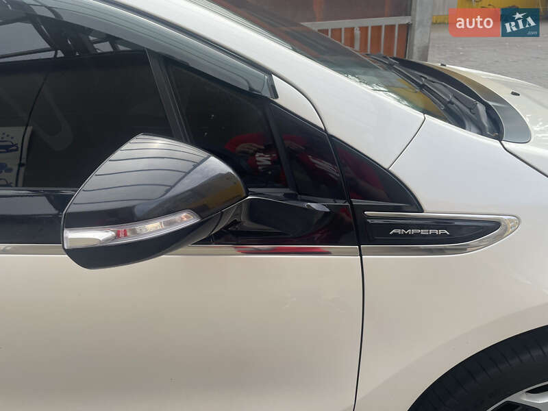 Хэтчбек Opel Ampera 2012 в Житомире