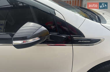 Хэтчбек Opel Ampera 2012 в 