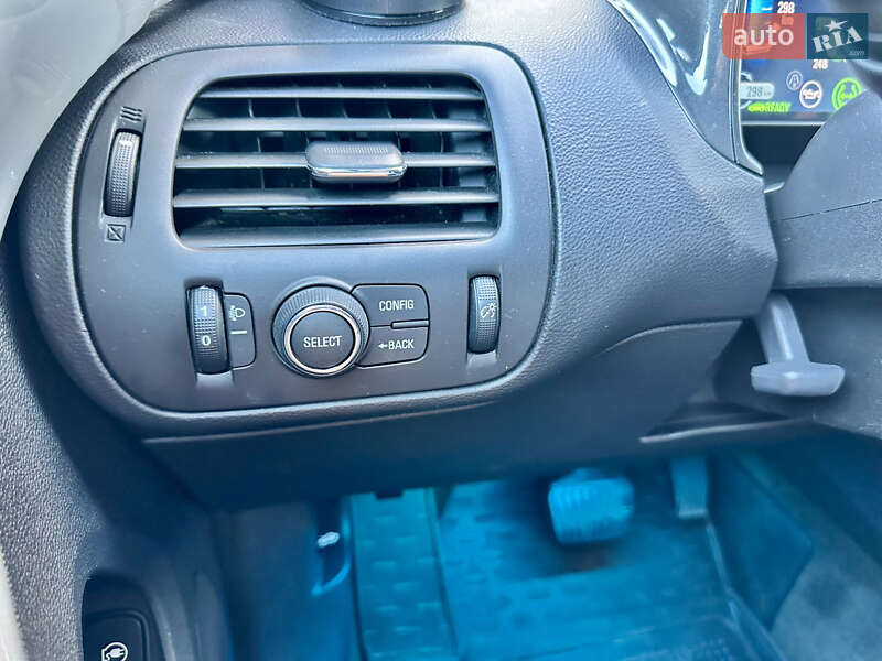 Хэтчбек Opel Ampera 2012 в Киеве фото 23 Хэтчбек Opel Ampera 2012 в Киеве