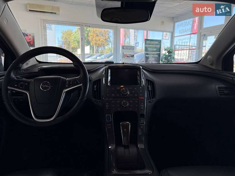 Хэтчбек Opel Ampera 2012 в Киеве