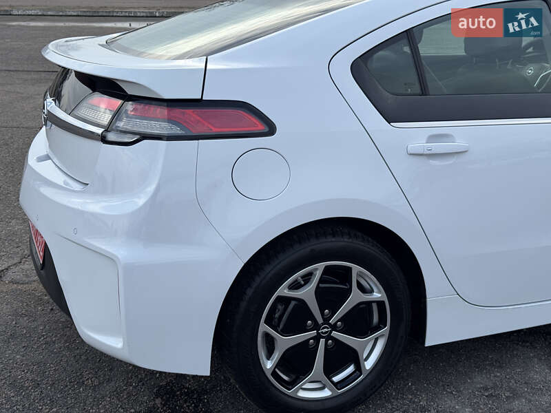 Хэтчбек Opel Ampera 2012 в Белой Церкви