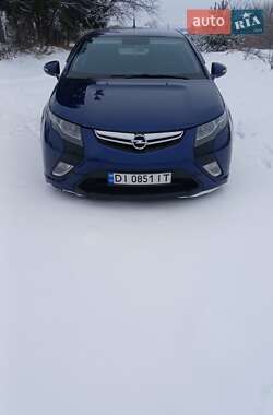 Хэтчбек Opel Ampera 2013 в Львове