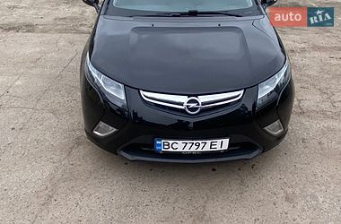 Хэтчбек Opel Ampera 2011 в Яворове