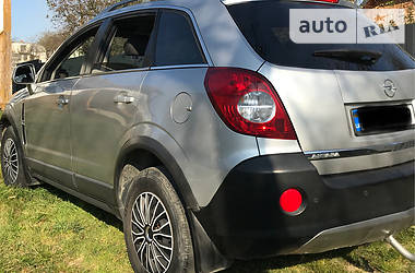 Позашляховик / Кросовер Opel Antara 2009 в 