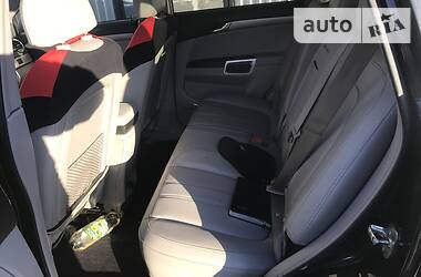 Позашляховик / Кросовер Opel Antara 2012 в 