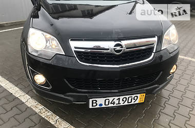 Позашляховик / Кросовер Opel Antara 2012 в 