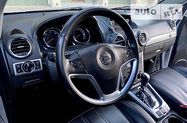 Позашляховик / Кросовер Opel Antara 2012 в 