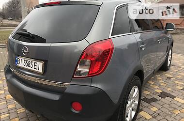 Позашляховик / Кросовер Opel Antara 2013 в 