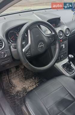 Внедорожник / Кроссовер Opel Antara 2009 в 