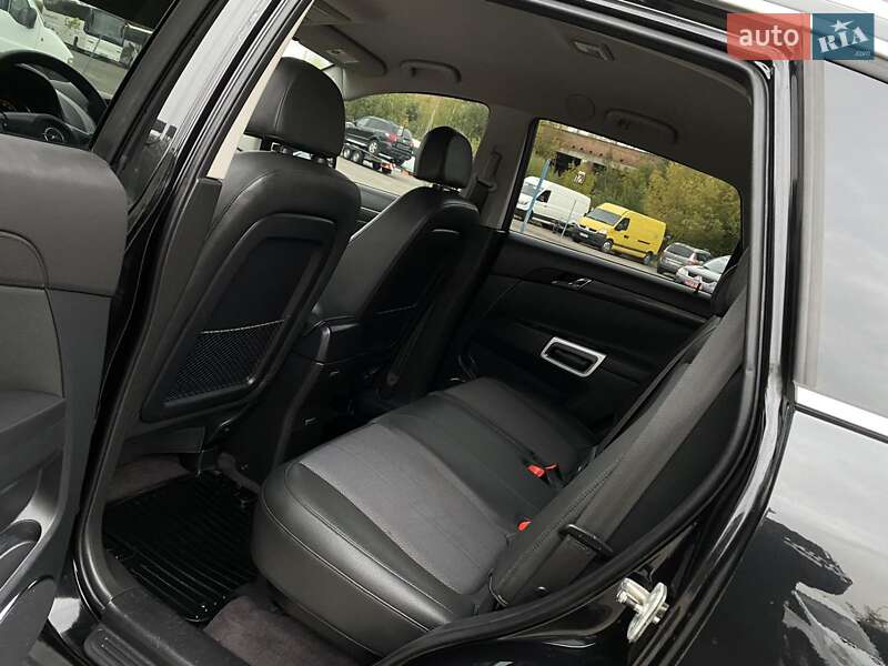 Внедорожник / Кроссовер Opel Antara 2010 в Харькове