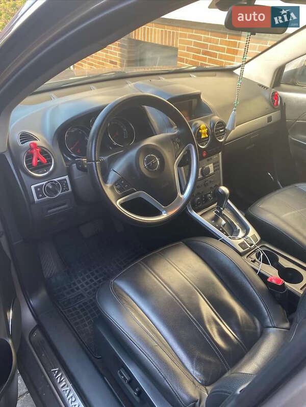 Позашляховик / Кросовер Opel Antara 2013 в Тячеві