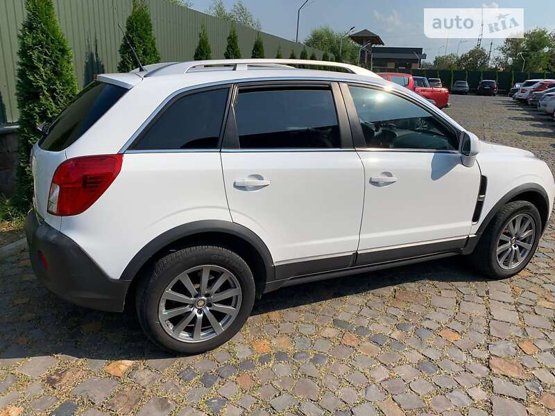 Внедорожник / Кроссовер Opel Antara 2013 в Мукачево