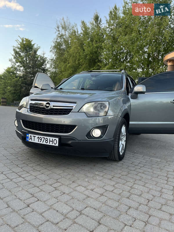 Позашляховик / Кросовер Opel Antara 2012 в Івано-Франківську