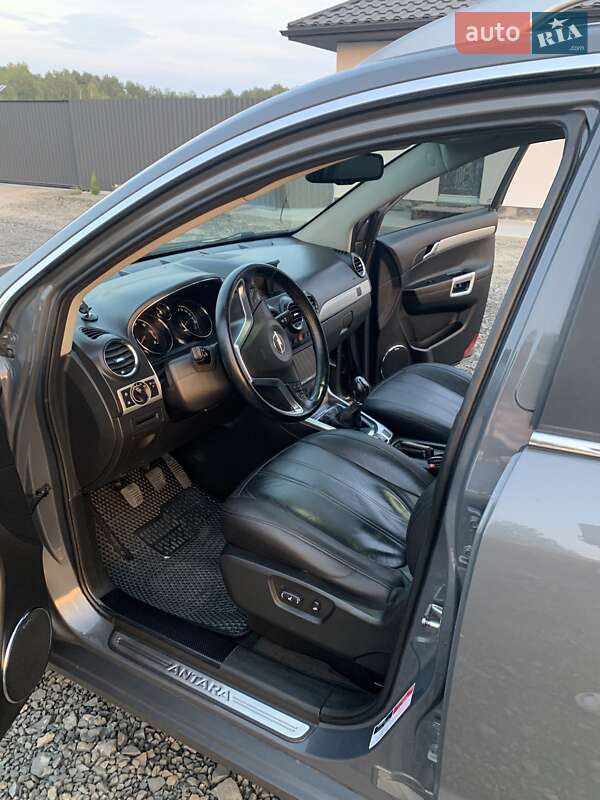 Внедорожник / Кроссовер Opel Antara 2012 в Камне-Каширском