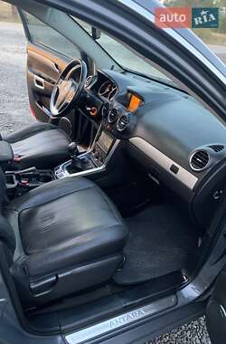 Внедорожник / Кроссовер Opel Antara 2012 в 