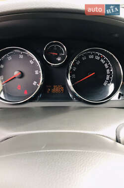 Внедорожник / Кроссовер Opel Antara 2013 в 