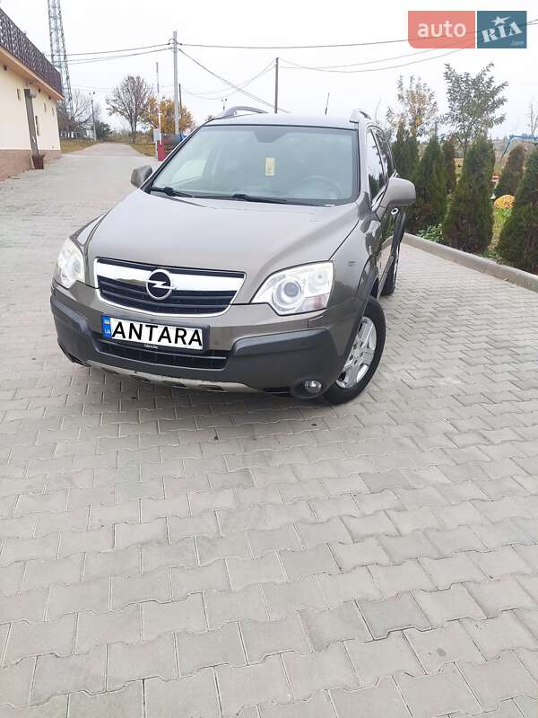 Позашляховик / Кросовер Opel Antara 2008 в Южному