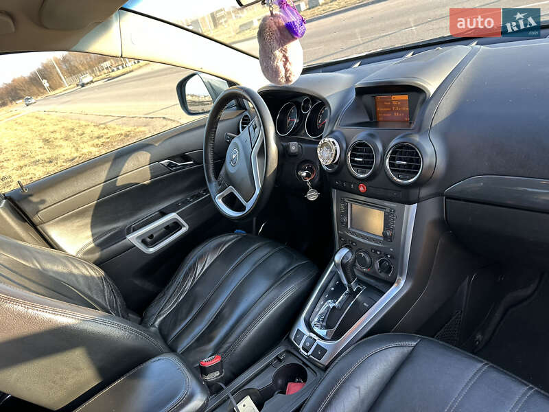 Позашляховик / Кросовер Opel Antara 2012 в Павлограді