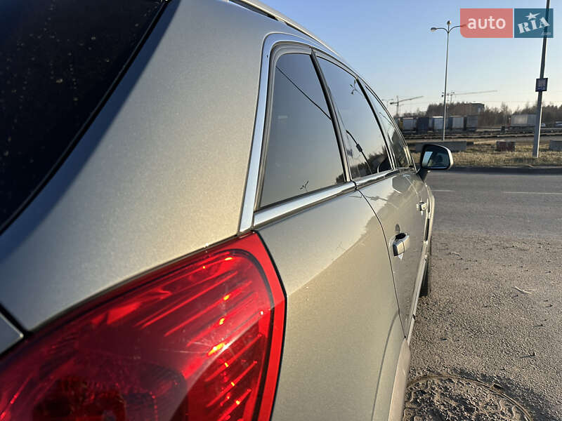 Позашляховик / Кросовер Opel Antara 2012 в Павлограді