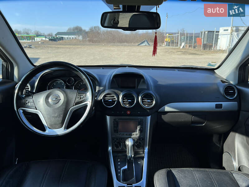 Внедорожник / Кроссовер Opel Antara 2012 в Редковцах