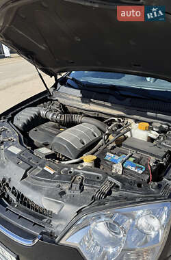 Внедорожник / Кроссовер Opel Antara 2009 в 