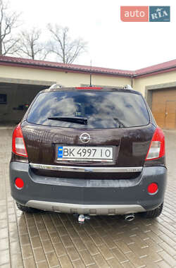 Внедорожник / Кроссовер Opel Antara 2015 в 