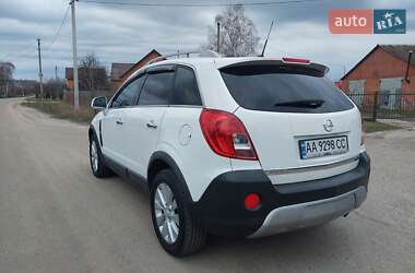 Внедорожник / Кроссовер Opel Antara 2014 в 