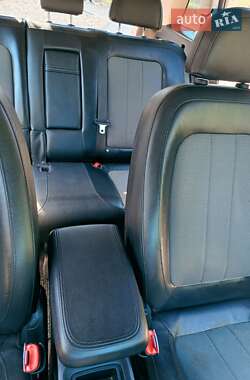 Внедорожник / Кроссовер Opel Antara 2013 в 