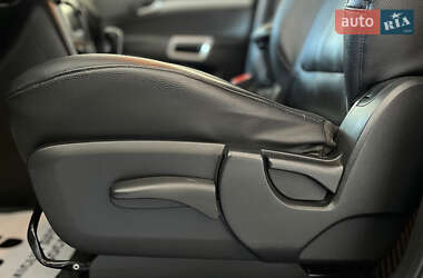 Внедорожник / Кроссовер Opel Antara 2011 в 