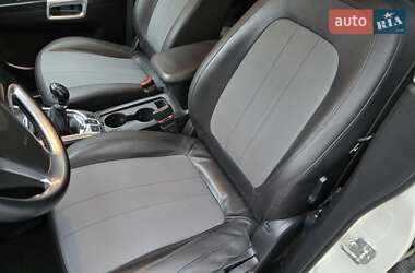 Внедорожник / Кроссовер Opel Antara 2011 в 