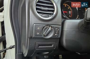 Внедорожник / Кроссовер Opel Antara 2011 в 