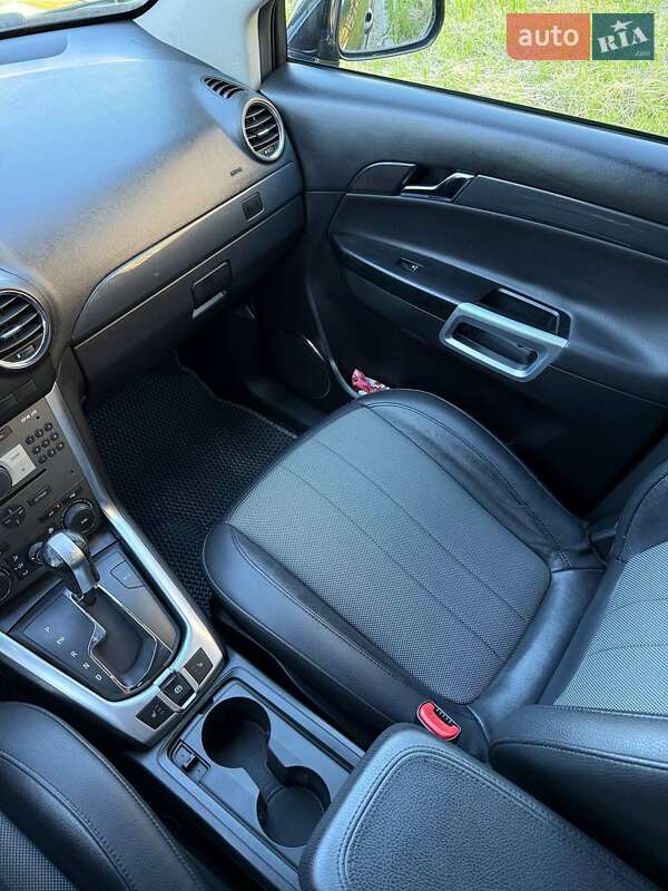 Внедорожник / Кроссовер Opel Antara 2013 в Ивано-Франковске