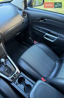 Внедорожник / Кроссовер Opel Antara 2013 в 