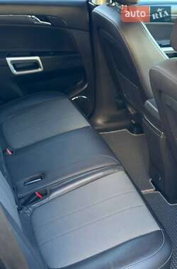 Внедорожник / Кроссовер Opel Antara 2013 в 