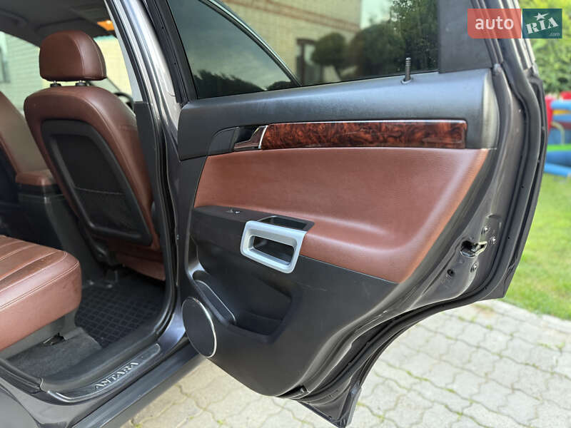 Внедорожник / Кроссовер Opel Antara 2014 в Луцке