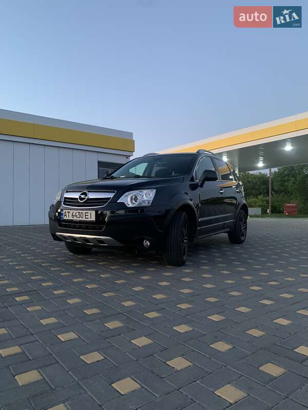 Внедорожник / Кроссовер Opel Antara 2010 в 