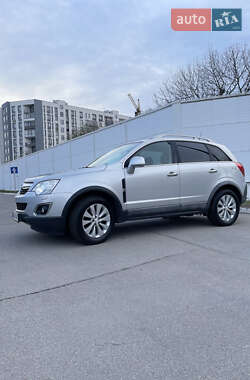 Внедорожник / Кроссовер Opel Antara 2013 в 