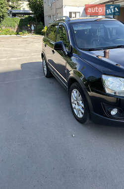 Позашляховик / Кросовер Opel Antara 2011 в 