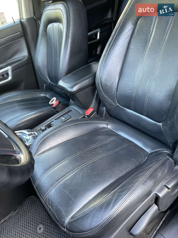 Позашляховик / Кросовер Opel Antara 2011 в Львові