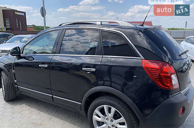 Позашляховик / Кросовер Opel Antara 2012 в 