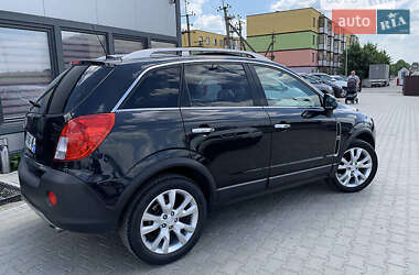 Позашляховик / Кросовер Opel Antara 2012 в 