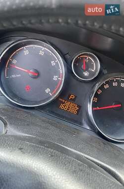 Внедорожник / Кроссовер Opel Antara 2012 в 