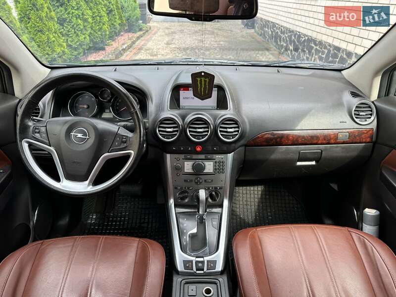 Позашляховик / Кросовер Opel Antara 2010 в Луцьку