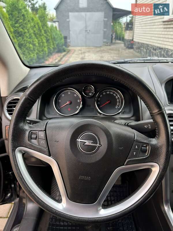 Позашляховик / Кросовер Opel Antara 2010 в Луцьку