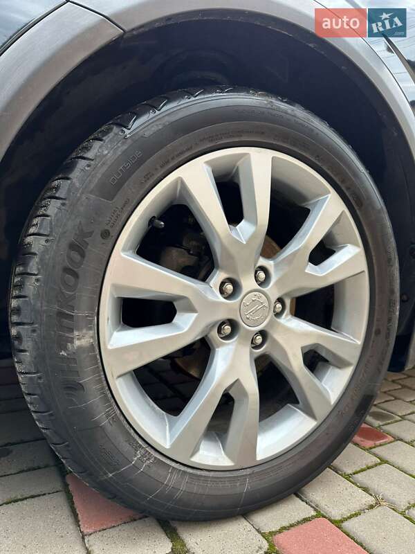 Позашляховик / Кросовер Opel Antara 2010 в Луцьку