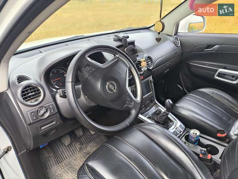 Внедорожник / Кроссовер Opel Antara 2011 в Арбузинке