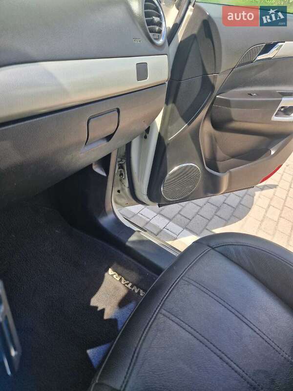 Внедорожник / Кроссовер Opel Antara 2011 в Дубно фото 9 Внедорожник / Кроссовер Opel Antara 2011 в Дубно