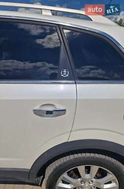 Внедорожник / Кроссовер Opel Antara 2011 в 