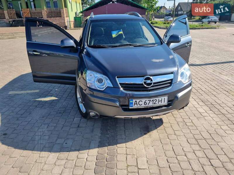 Позашляховик / Кросовер Opel Antara 2007 в 
