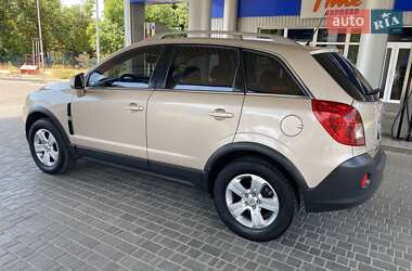 Внедорожник / Кроссовер Opel Antara 2012 в 
